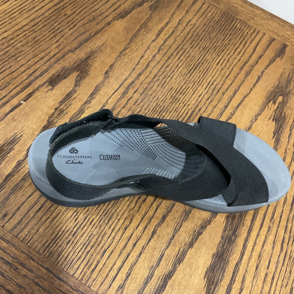 Cloudsteppers by Clarks Black and Gray Sandals - Picture 7 of 12